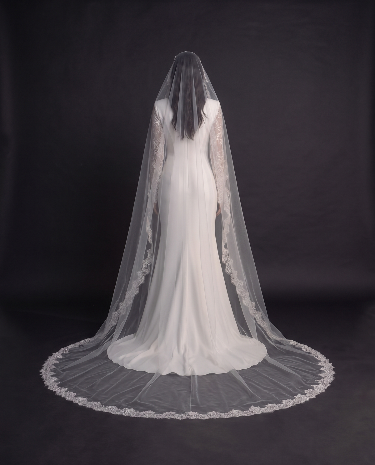 The Camila veil — back view showing the Chantilly lace hem