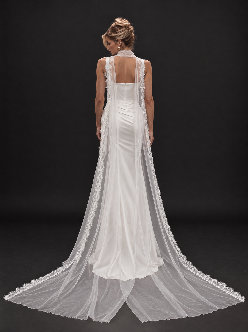 The Marisol veil — back view of the long tulle tails