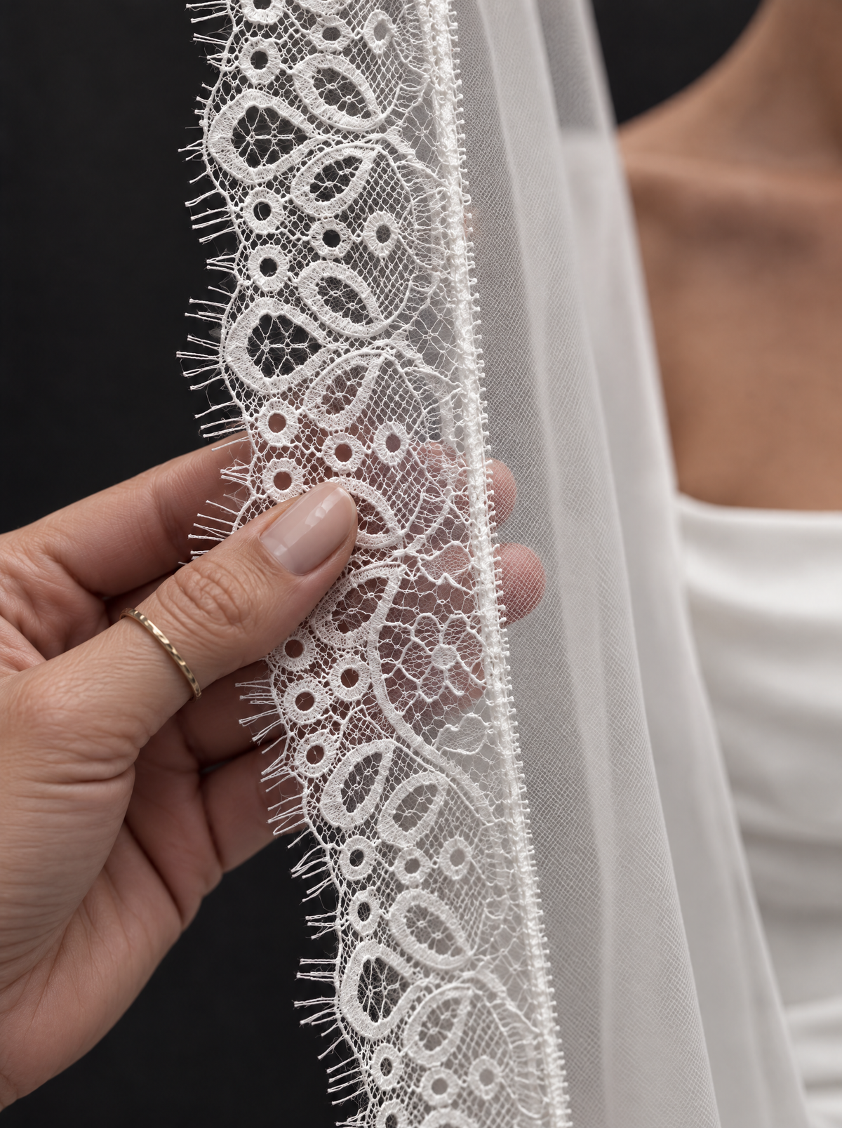 The Marisol veil — detail of the eyelash lace edge