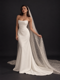 The Odette veil — front view with the sparkling veil spread on the floor