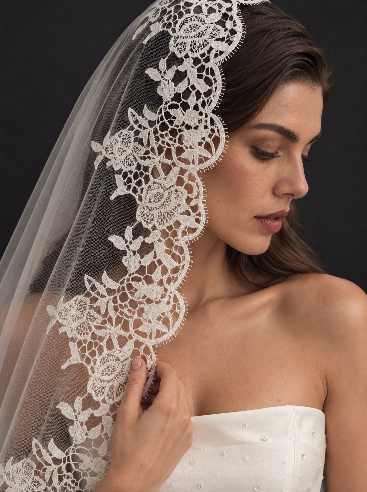 The Liora veil — close-up of the floral cotton lace framing the face